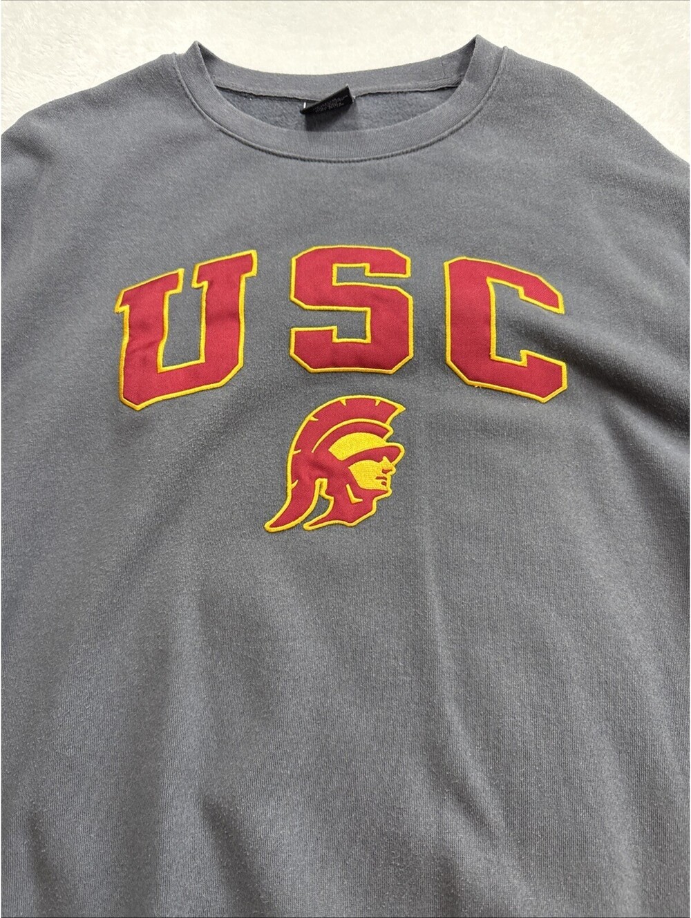Vintage 90s USC Trojans Embroidered Crewneck Sweatshirt Adult XL Gray Colosseum - Picture 2 of 8